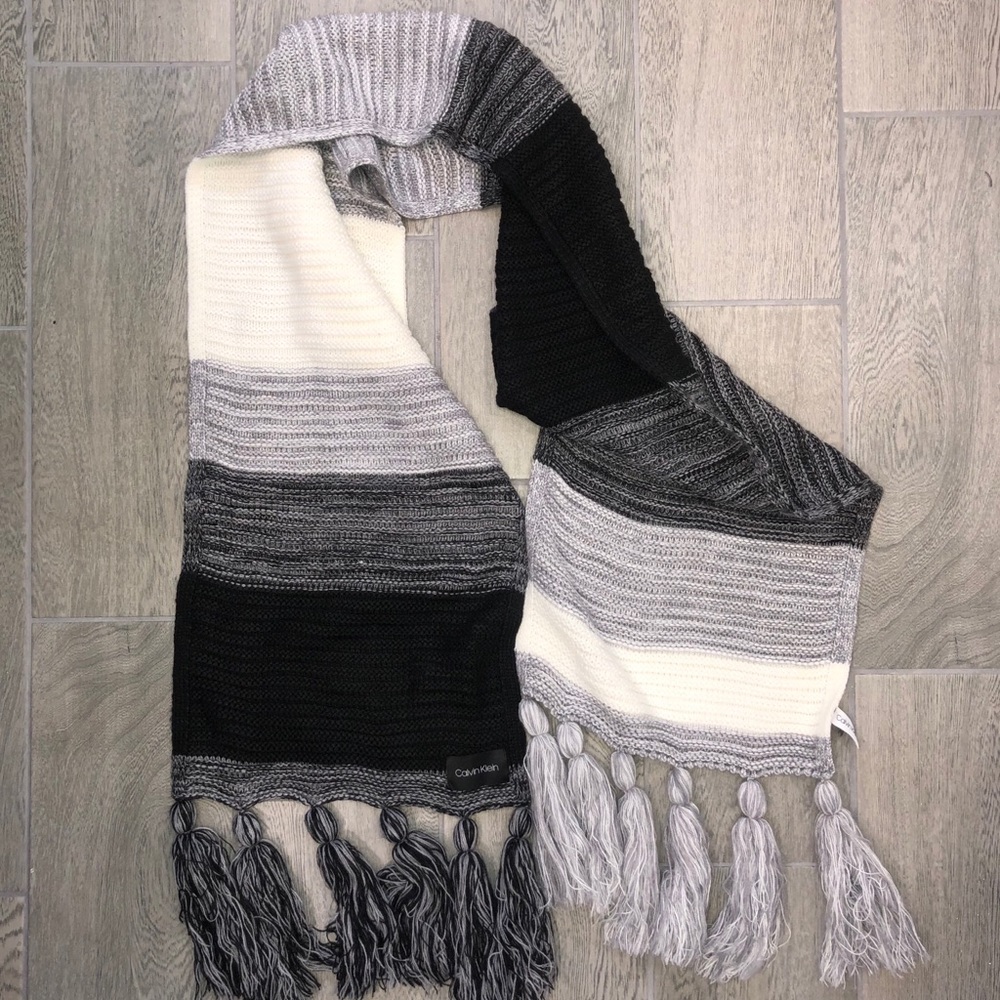 Calvin Klein scarf